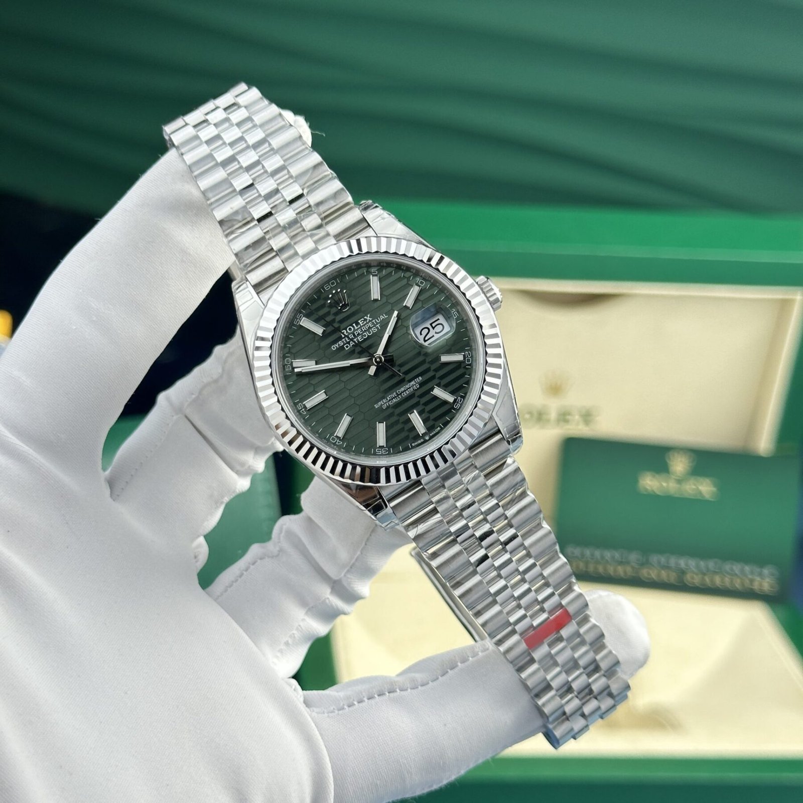 1750588088-43.jpg Rolex Datejust 126334 904L Steel Green Motif Dial 41mm Jub Super Clone - 图片 1