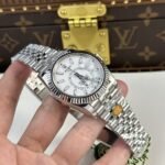 Rolex Sky-Dweller 326934 316L Steel White Dial 42mm Jub AAA Replica - 图片 3