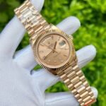 Rolex Day-Date 228235 RG Plated Pink Dial CZ Diamonds 40mm Super Clone - 图片 2