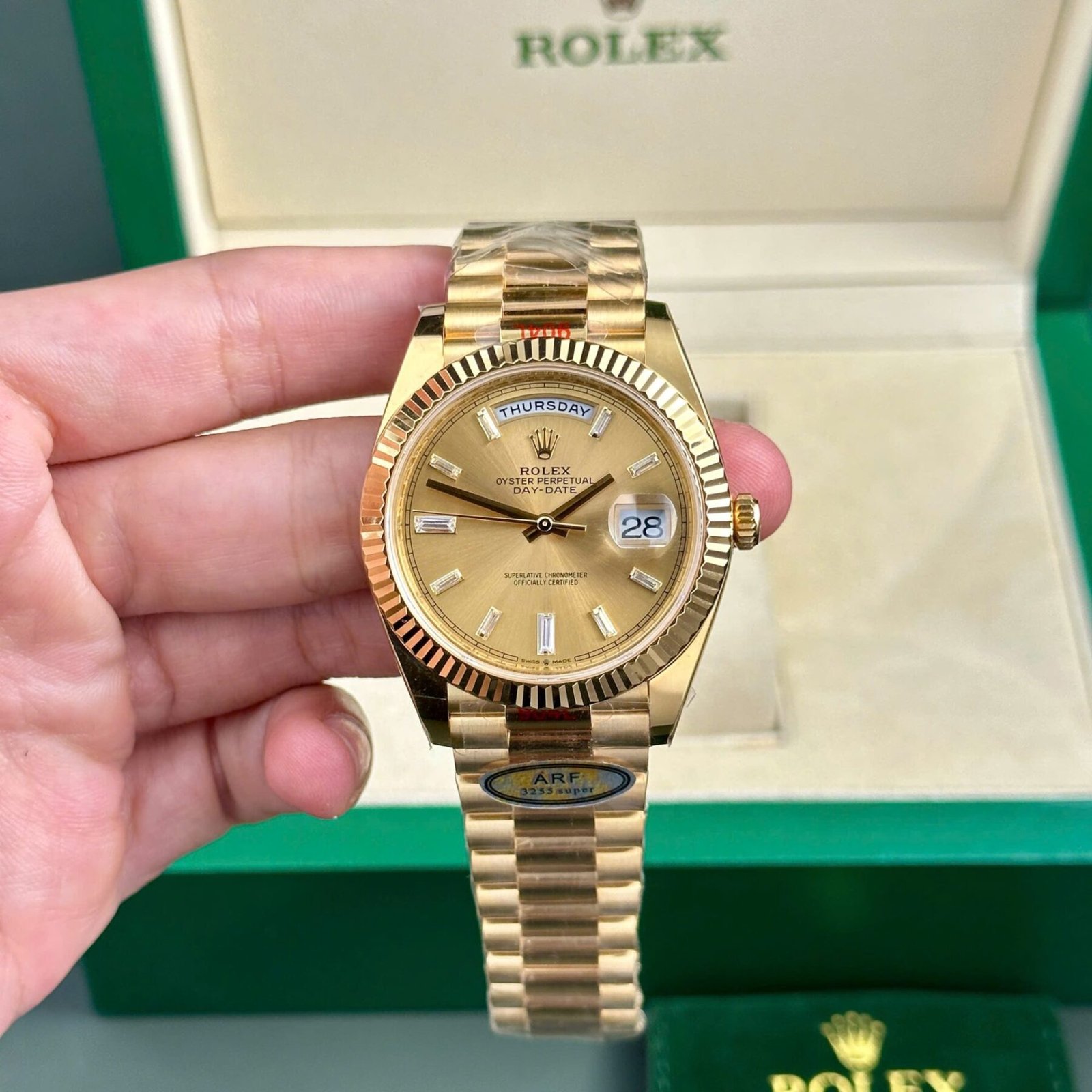 1750589058-423.jpg Rolex Day-Date 228238 YG Plated Champagne Dial CZ Diamonds 40mm Super Clone - 图片 1