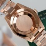 Rolex Day-Date RG Plated Green Dial Baguette Diamond 40mm Super Clone - 图片 9